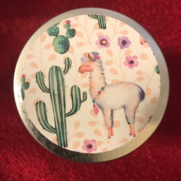 Candle - Picture 2 of 5